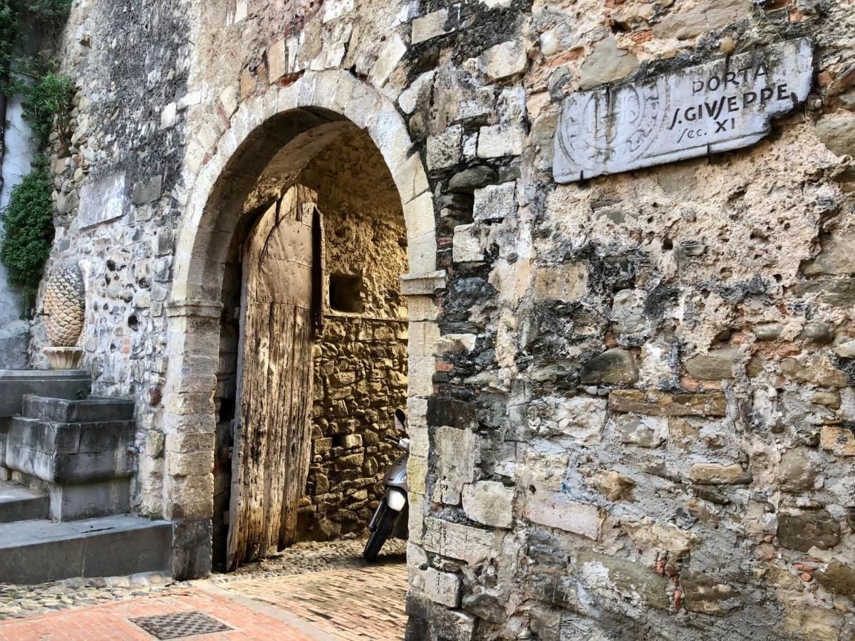 Appartamento Ai Piedi Della Pigna Санремо Экстерьер фото