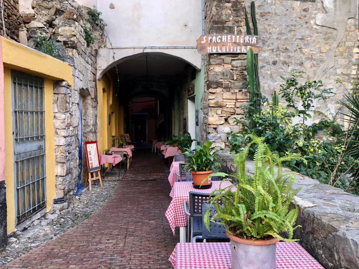 Appartamento Ai Piedi Della Pigna Санремо Экстерьер фото
