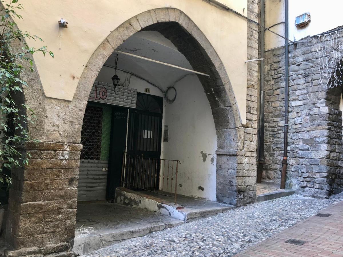 Appartamento Ai Piedi Della Pigna Санремо Экстерьер фото